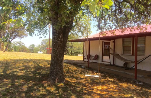 Mineral Wells House | Rancho Buenas Noches-Heaven on the Brazos River, just 90 minutes from Dallas