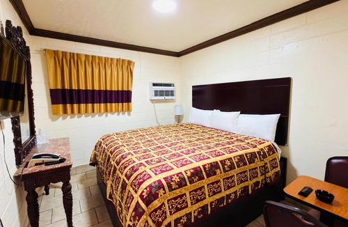 South Dallas - Fair Park Hotel | RED DOOR MOTEL
