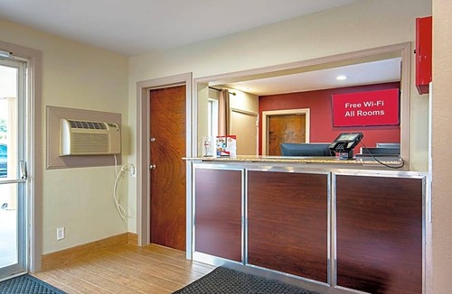 Cameron Hotel | Red Roof Inn Cameron