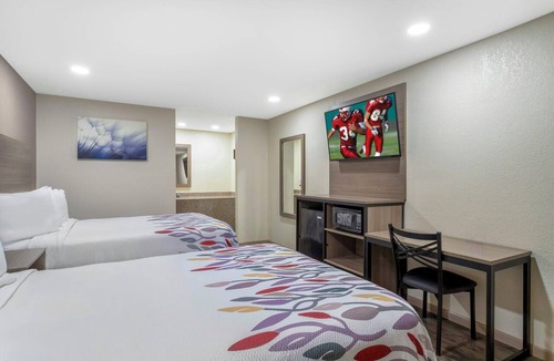 Nacogdoches Hotel | Red Roof Inn Nacogdoches