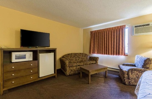 Red Wing Hotel | Red Wing Inn and Suite