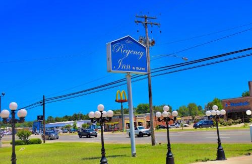 Gladewater Hotel | Regency Inn & Suites