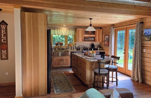 Big Lake Cabin | Relax and Unwind at Peaceful Pines Log Cabin and Outdoor Sauna