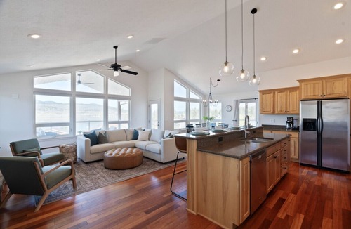 Davenport House | Relax at Friday Bay Retreat With Beautiful Lake Views .25 miles to Lake Trail