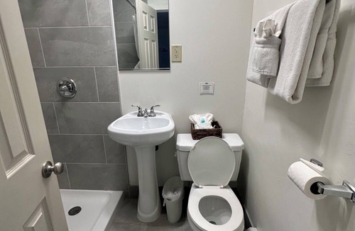 Oak Creek Apartment | Relax in the Mountains – Quiet Lodging Close to Steamboat & Stagecoach