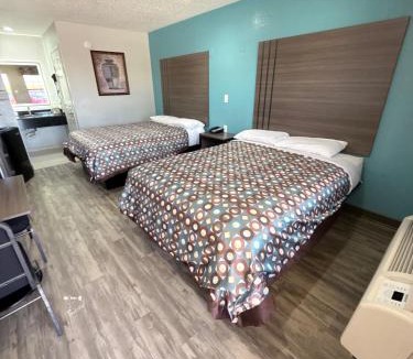 Bryan Hotel | Relax Inn Bryan College Station