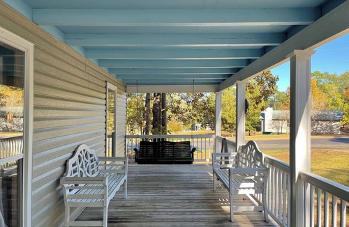Zwolle Cabin | Relax & Unwind in this Vaulted-Ceiling Cabin with Fireplace, Full Kitchen & Lake Views