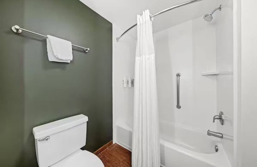 Amarillo Hotel | Relax w/Local Dining and Shopping in a Comfortable + Fully Equipped Guest Room