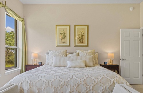 Belton House | Relaxing Retreat!