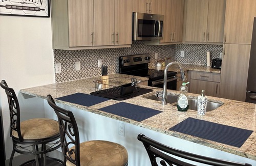 The Colony Apartment | Relaxing vacation home in North Texas. Fun attractions in every direction