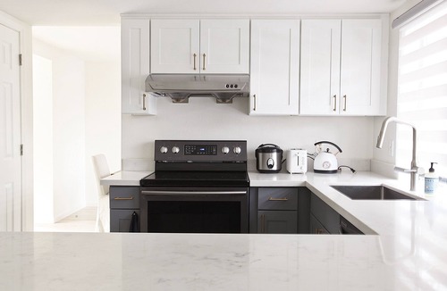 Cougar Mountain House | Remodeled 4BR Artistical Villa/ Gym&Music&Game