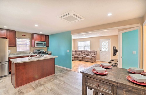 Harrison House | Remodeled Harrison Retreat < 6 Mi to Town!