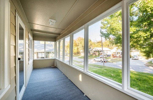 Rosedale House | Remodeled Home Close to KU Med | 2 bed, 1 bath