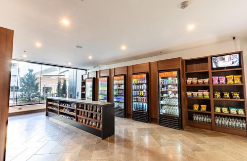 Northeast Park Hill Hotel | Renaissance Denver Hotel & Conference Center