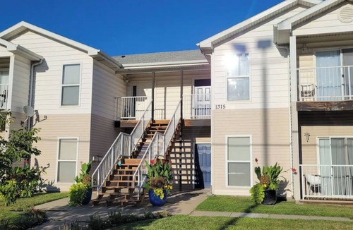Council Bluffs Apartment | Renovated Owner’s Suite - Your Cozy Home Away From Home