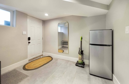 Renton House | Renton DT 1BR Suite WS 95| Near Landing &Sea-Tac