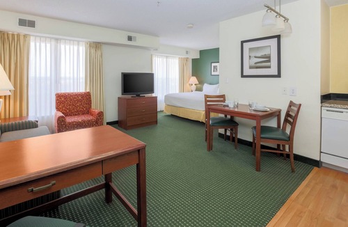 Oklahoma City Hotel | Residence Inn by Marriott Oklahoma City South