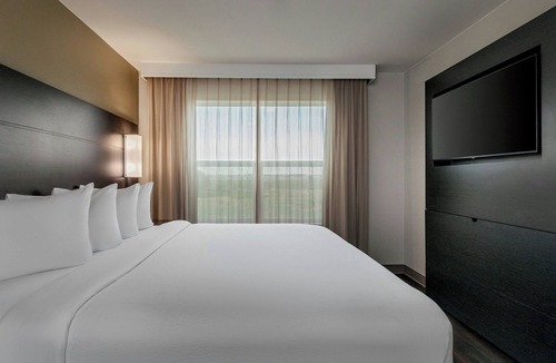Aurora Hotel | Residence Inn by Marriott Denver Airport at Gateway Park