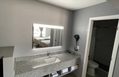 Breckenridge Hotel | Ridge Motel