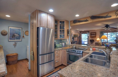 Durango Cabin | River Front Cabin on 1 acre - 14 Minutes to Downtown Durango