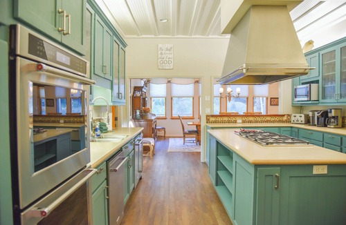 Red River House | River Lyric Lodge in Red River