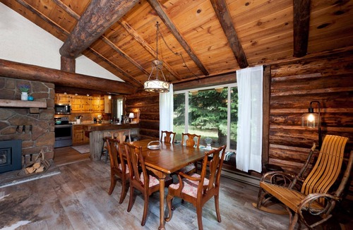 Durango Cabin | River Stone Cabin | Florida River Access, Fireplace, Deck with Grill, Trails