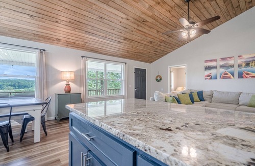Caddo Gap House | Riverfront with spectacular Mountain View’s