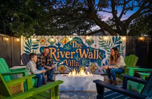 North San Antonio - SAT House | Riverwalk Villa Game Room Grill Heated Pool