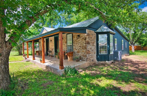 Mason House | Robin Ave. #10