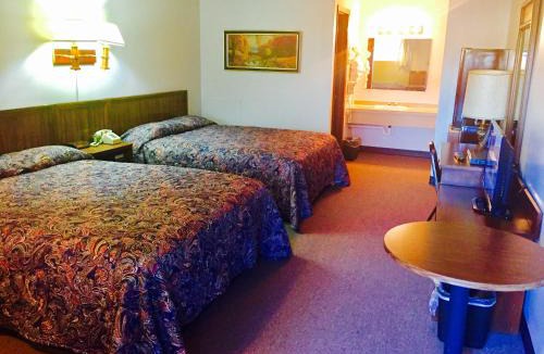 Minneapolis Hotel | Rock City Motel