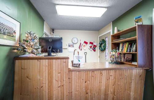 La Grande Hotel | Rodeway Inn La Grande - Island City