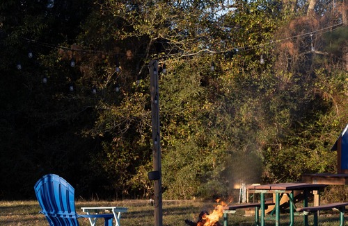 Coldspring Cabin | Romantic Camp Getaway Near Lake Livingston