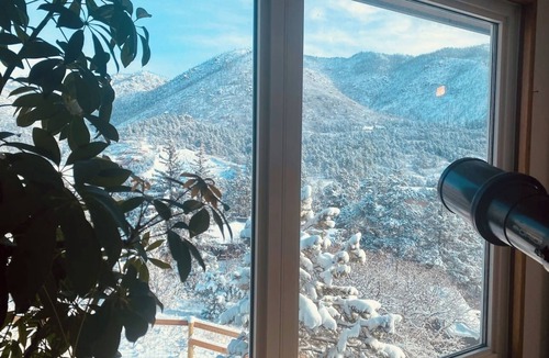 Cascade-Chipita Park House | Romantic Getaway; Private Hot Tub, Mt Views & Art