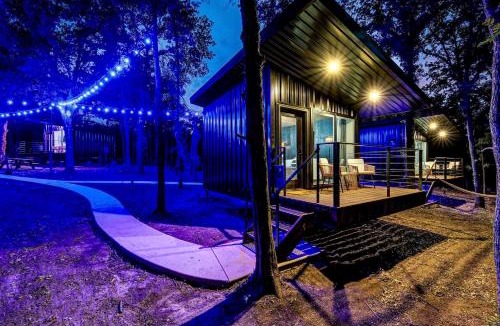Alvord House | Romantic Woodland Cabin Hideaway Near the Lake in Scenic Texas Countryside