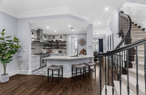 Uptown House | Rooftop Terrace, Skyline Views + Office - Uptown Dallas