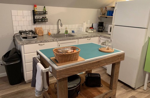 Huntsville Apartment | Rooster's Place