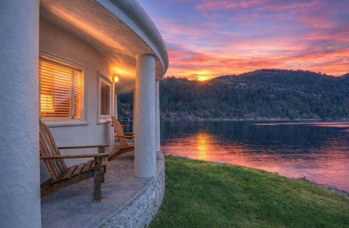 Rosario Hotel | Rosario Village Ocean Front Round House Hikes
