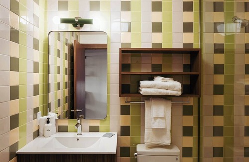 Hale Apartment | Route 66-ish Vibes | La Vista Motel | 211