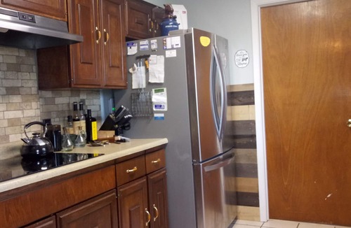 Dublin Bed & Breakfast | Rural Oasis - King's Private Room and Shared Bathroom