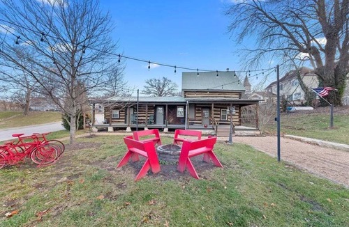 Augusta Cabin | Rustic Augusta Wood Cabin
