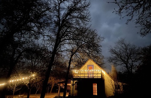 Noble Cottage | Rustic & Cozy Home with Workspace on 9 acres of Forest