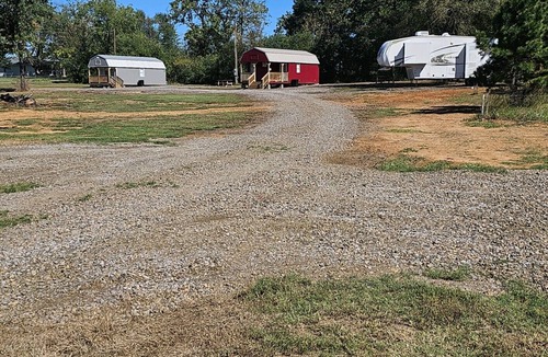 Jerusalem RV Rental | RV Camping Spot. Get away under the stars in Jerusalem, Ar.