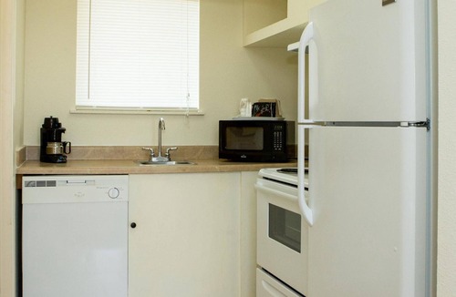Woodward Hotel | Sands Inn & Kitchen Suites