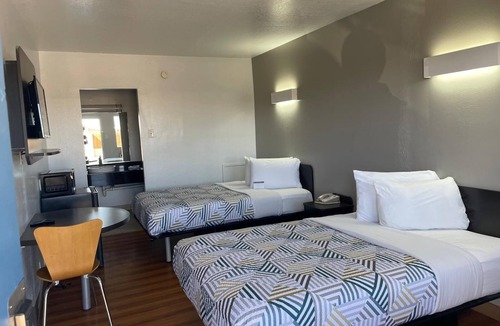 Van Horn Hotel | Sands Motel