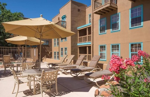 Northeast Santa Fe Resort | Santa Fe | Couples Desert Retreat | Pool + Downtown