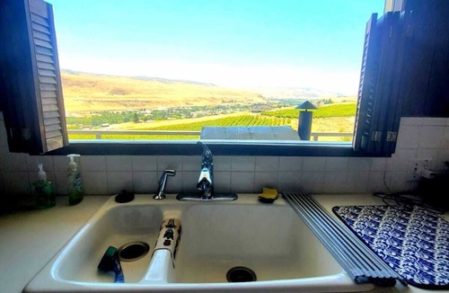 Okanogan House | Scenic 3-Bedroom Getaway with Stunning Views & Ample Space in Okanogan