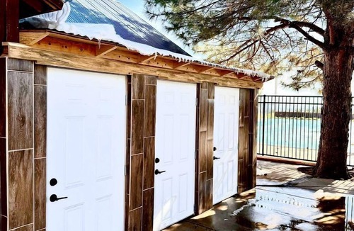 McIntosh RV Rental | Scenic Mountain Glamping Tent with Orchard & Farm Animals near Quarai Ruins in Torreon, New Mexico