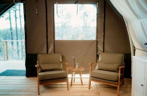 McIntosh Other | Scenic Mountain Glamping Tent with Orchard & Farm Animals near Quarai Ruins in Torreon, New Mexico