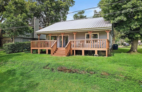 Baytown House | Scenic Waterfront Home: Views, Private, Large Deck
