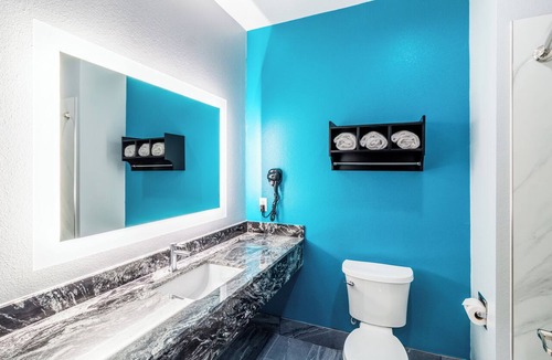 Humble Hotel | Scottish Inns & Suites Kingwood